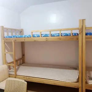 Hostel Deca Homes Campville Alabang, Manila
